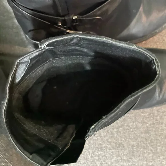 Multi-textured black booties - Picture 16 of 16